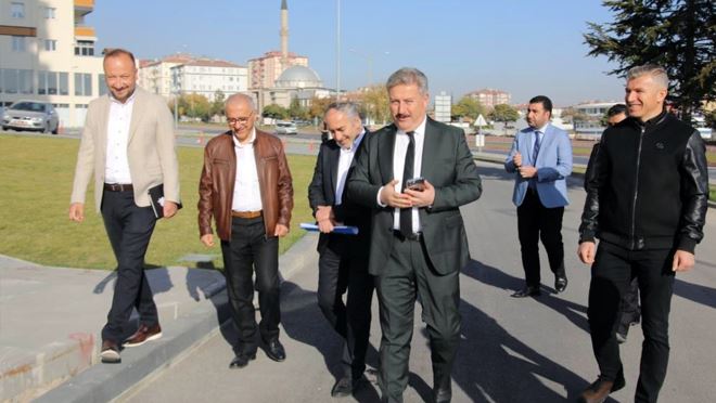Başkan Palancıoğlu, Kazım Karabekir kentsel dönüşüm dairelerini inceledi