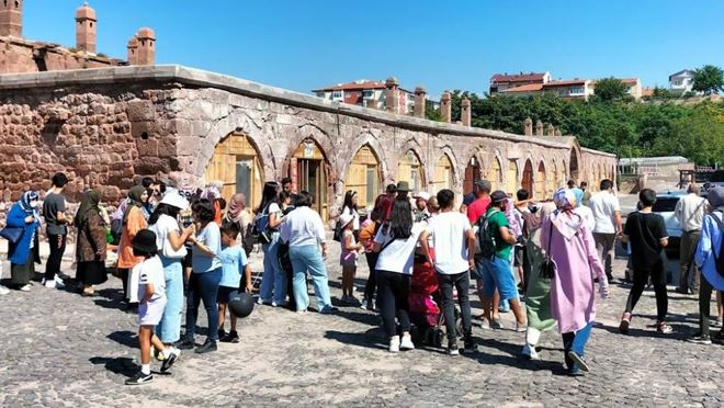 Kültür Turları ile gurbetçilere Kayseri tanıtılıyor