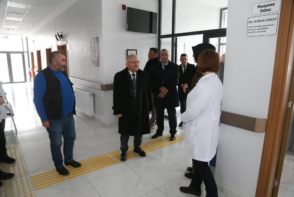 Başkan Büyükkılıç, sağlık çalışanlarını ziyaret etti