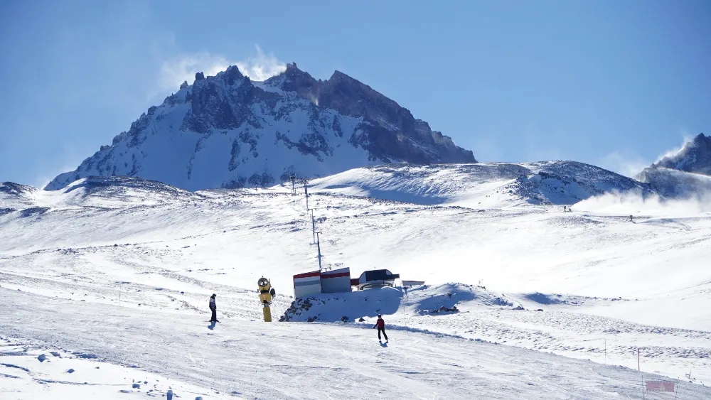 Erciyes Kayak Merkezi İngilizlerin dikkatini çekiyor