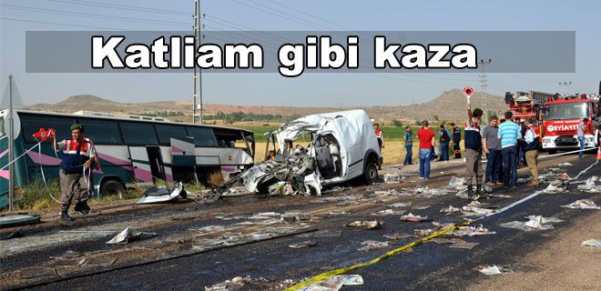 Belediye otobüsü kaza yaptı: 4 ölü