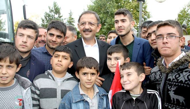 AK PARTİ KAYSERİ MİLLETVEKİLİ ADAYI MEHMET ÖZHASEKİ: