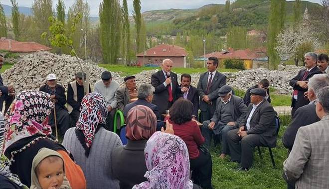 KARAYEL SEÇİM ÇALIŞMALARINI AKKIŞLA`DA SÜRDÜRDÜ