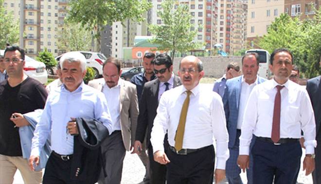 AK PARTİ  KAYSERİ  MİLLETVEKİLİ ASLAN 