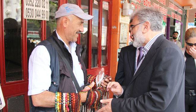 BAKAN  YILDIZ  ?SEVGİ YÜRÜYÜŞÜ?NE  KATILDI