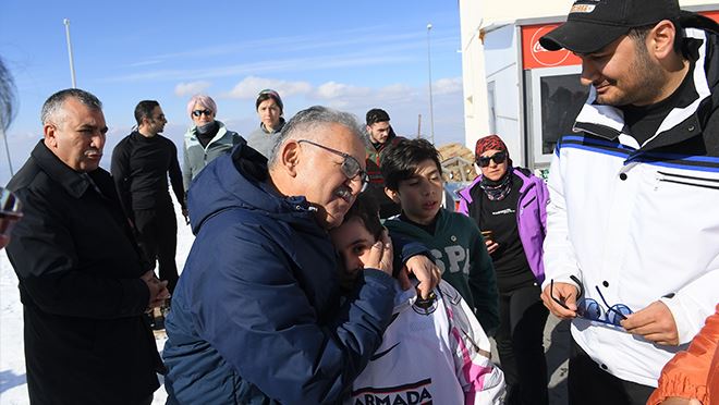 Başkan Büyükkılıç “Erciyes Türkiye’mizin Yüz Akıdır”