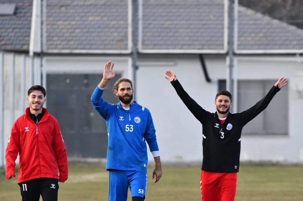 Erciyes 38 FK yine galip geldi!