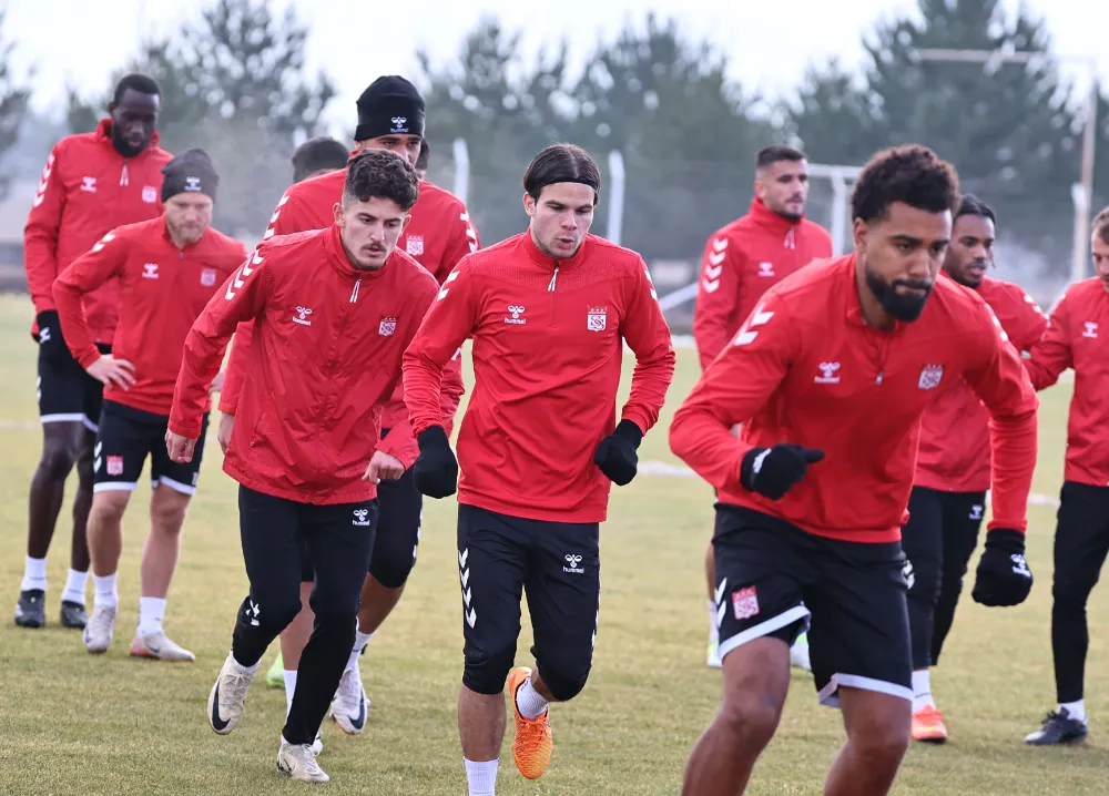 Sivasspor, Ankara Keçiörengücü maçının hazırlıklarını sürdürdü