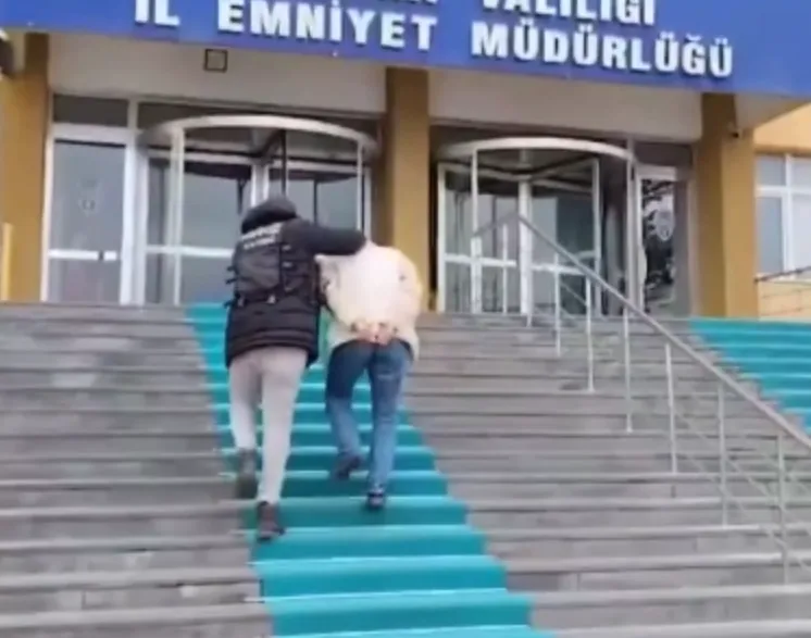 Valizinde uyuşturucu bulunan otobüs yolcusu gözaltına alındı