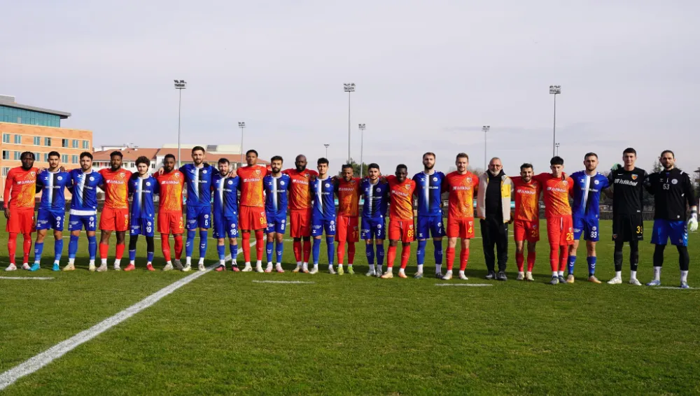 Kayserispor hazırlık maçında Erciyes 38 FK ile karşılaştı