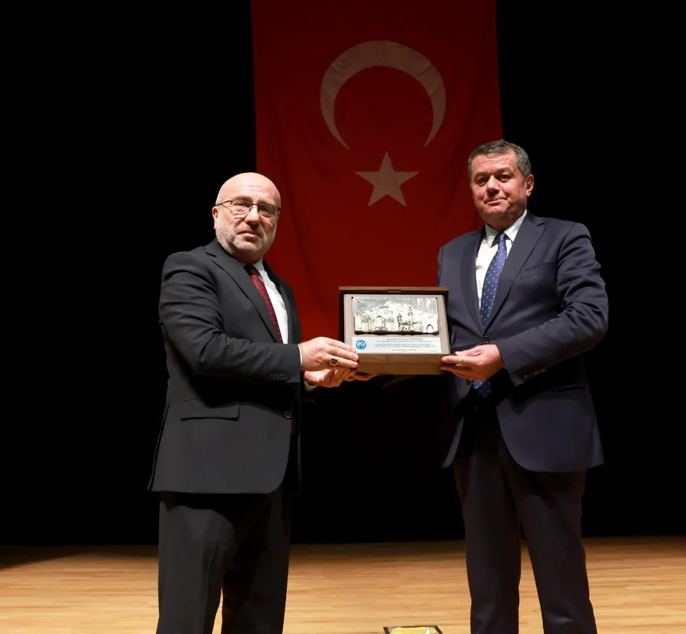 Cumhurbaşkanı Başdanışmanı KAYÜ’de konferans verdi