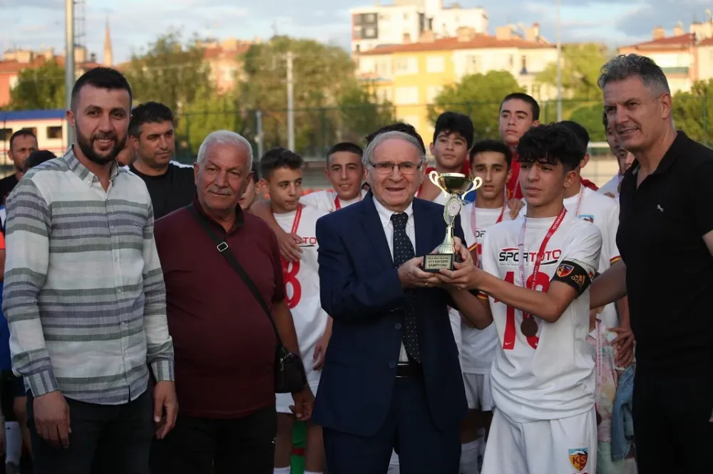 U-11 ve U-13 Ligi şampiyonu, Kayserispor 