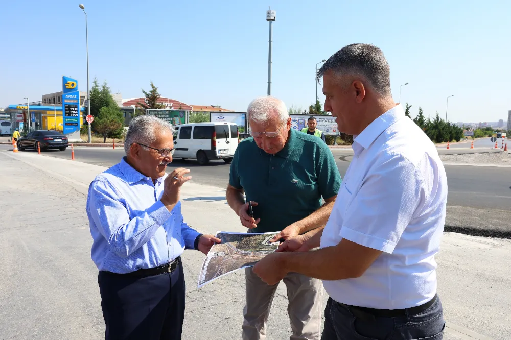 Başkan Büyükkılıç asfalt yenileme çalışmalarını inceledi