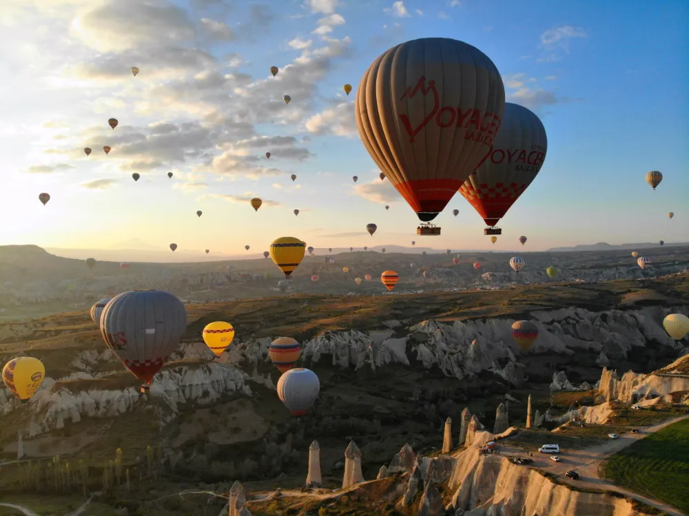 Sıcak hava balon turizminde yolcu rekoru kırıldı