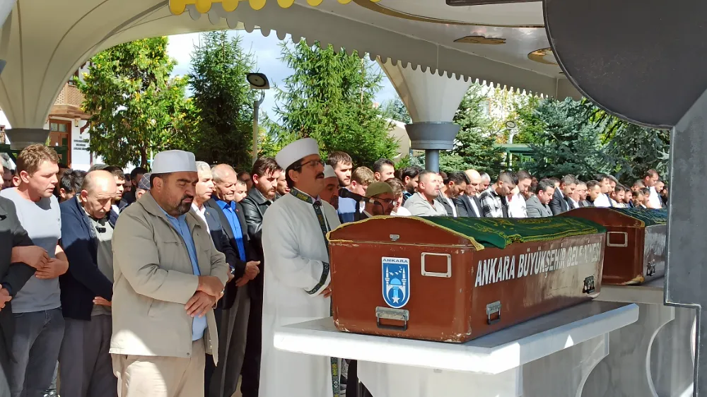 Kazada ölen kardeşlerin cenazesi defnedildi