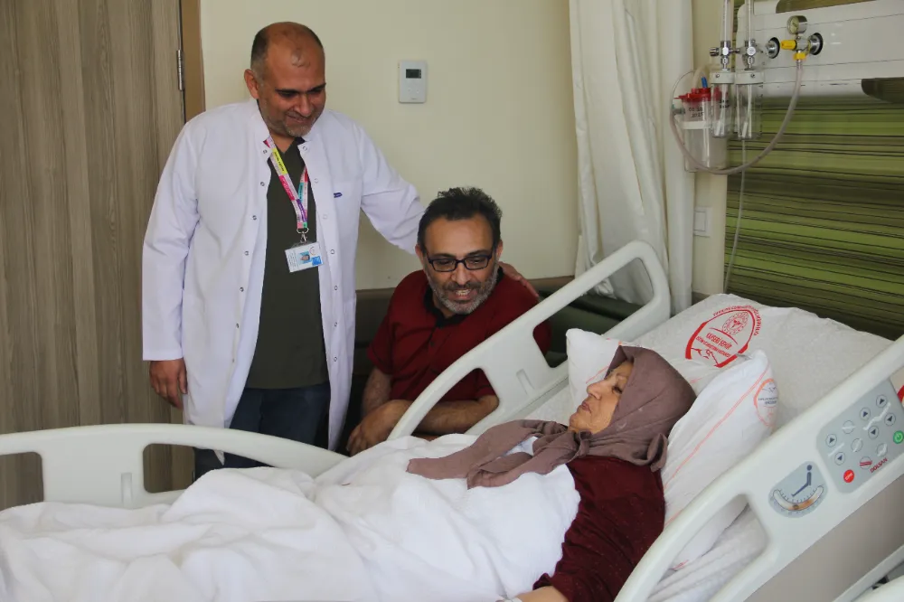 Kalp krizi geçiren anne ve oğlu aynı gün yapılan anjiyoyla sağlığına kavuştu