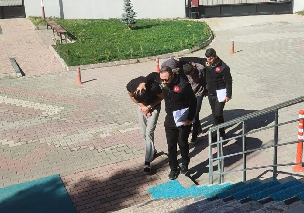 Uyuşturucu operasyonunda 2 şüpheli tutuklandı