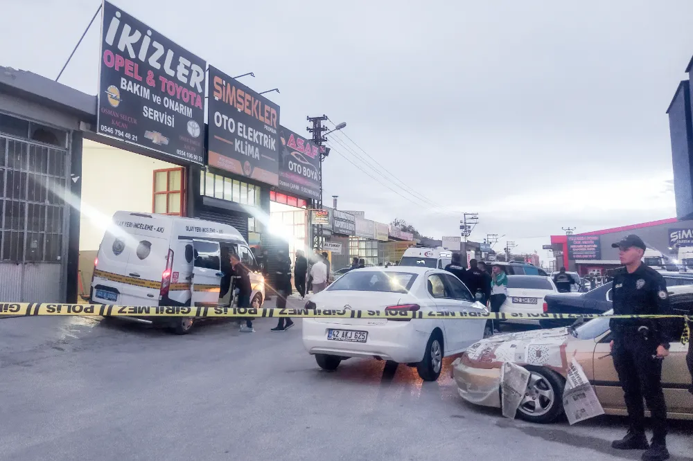 İş yerine düzenlenen silahlı saldırıda 12 kişi yaralandı
