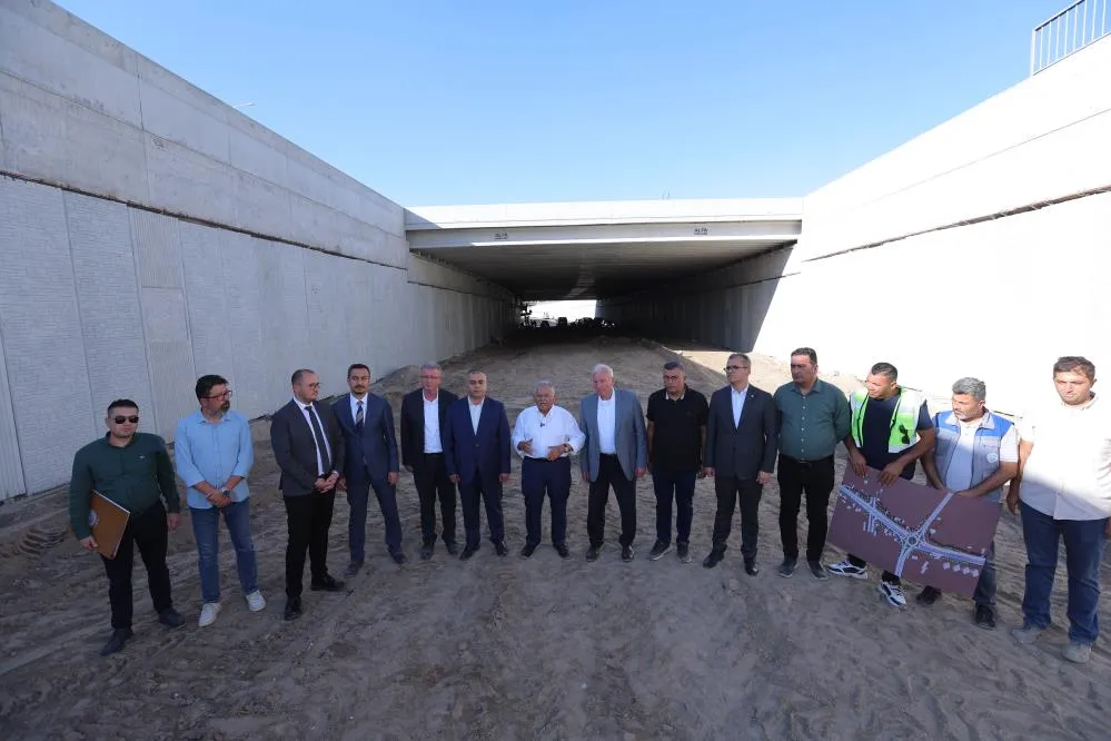 Katlı kavşak Cumhuriyet Bayramı