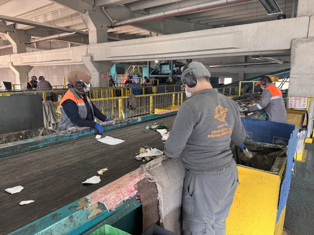 Melikgazi’de 25 ton atık geri kazanılıyor