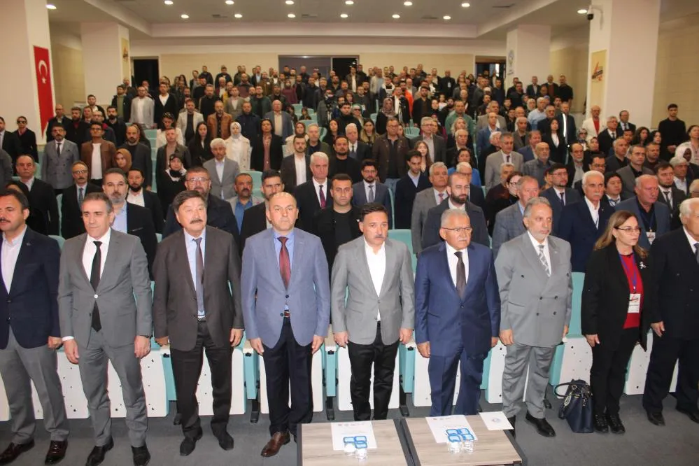  Kayseri Valisi Gökmen Çiçek 