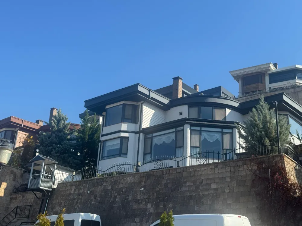 Tartıştığı babasını bıçaklayarak öldüren zanlı yakalandı