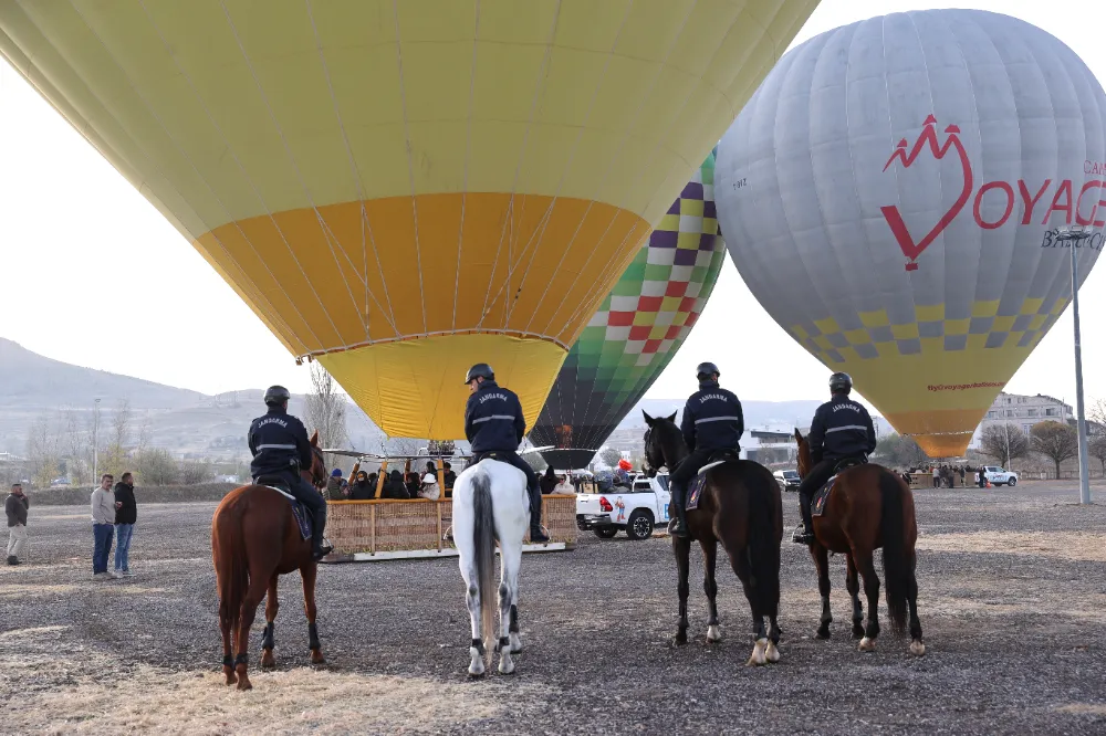 Öğretmenlere yönelik sıcak hava balon turu düzenlendi
