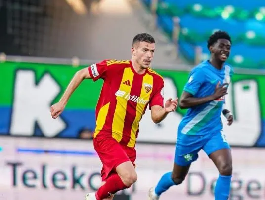 Laszlo Benes gol sayısını 3