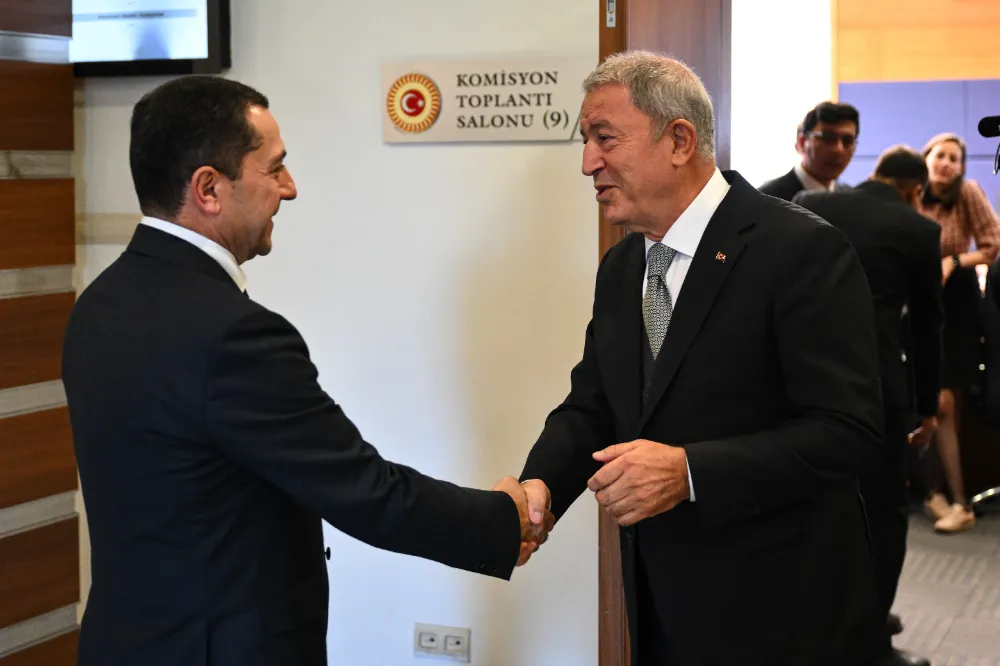 TBMM Milli Savunma Komisyonu Başkanı Akar, Gürcistan Parlamentosu heyetiyle görüştü