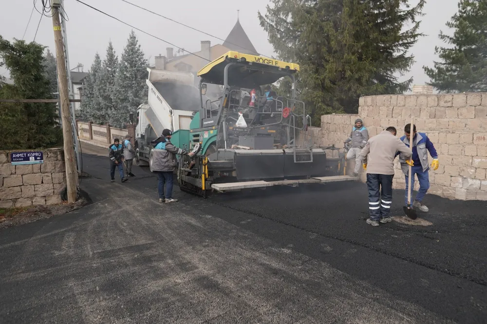 Melikgazi Belediyesi, yol çalışmaları ile ulaşımı daha konforlu hale getiriyor