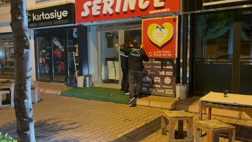 Gece yarısı çiğ köfte dükkanını kurşunlayıp, kaçtılar