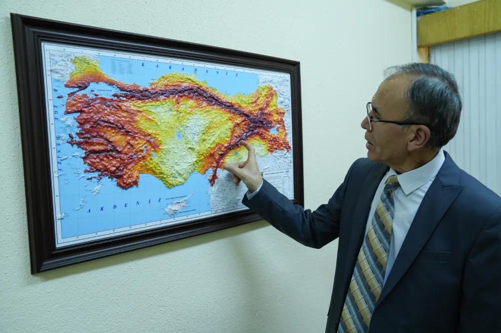 Depremlerden etkilenen 11 kent, iki yılda 70 binden fazla kez sallandı