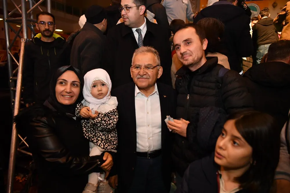 Başkan Büyükkılıç, ramazan etkinlikleri alanını ziyaret etti