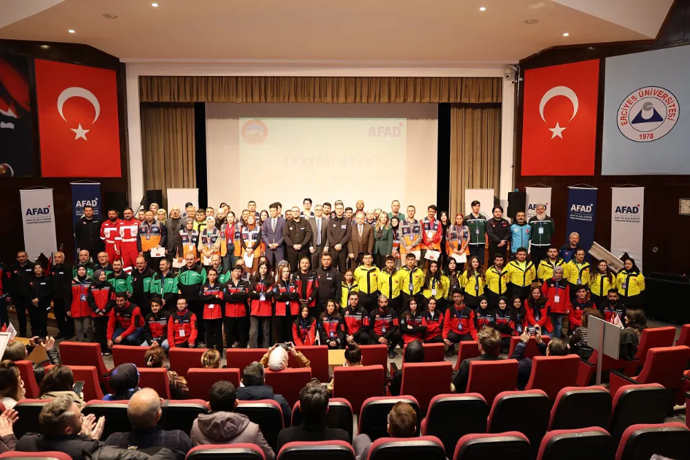 Afet Farkındalık ve Müdahale Sempozyumu düzenlendi