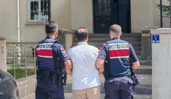 FETÖ üyesi eski icra müdürü yakalandı