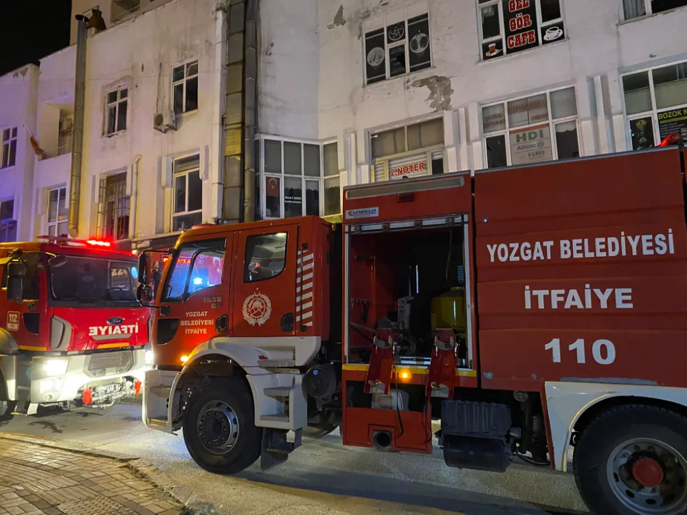 Kafede çıkan yangın söndürüldü