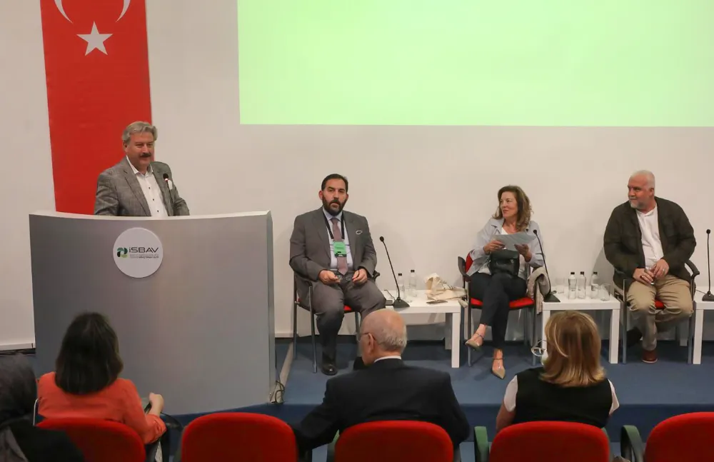 Başkan Palancıoğlu, ‘Kentli Hakları Çalıştayı’nda konuştu