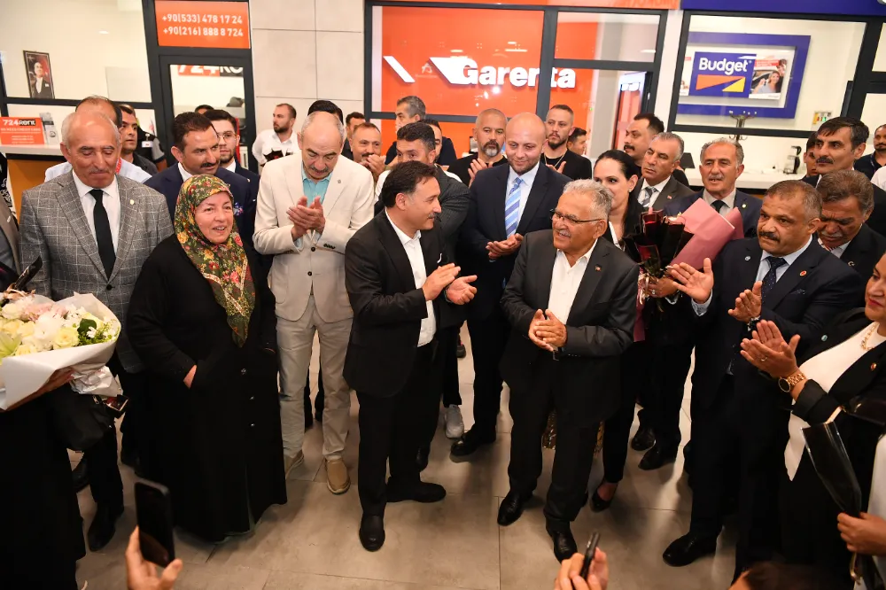 Vali Çiçek ve Başkan Büyükkılıç, gurbetçileri karşıladı