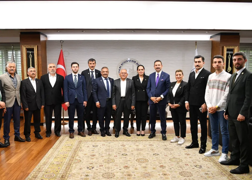 Kayserili gurbetçilerden Büyükkılıç’a ziyaret