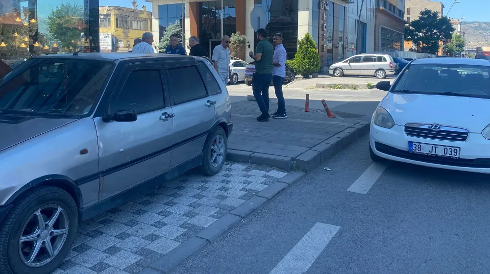 Çocuklar arasında bıçaklı kavga! 1 yaralı