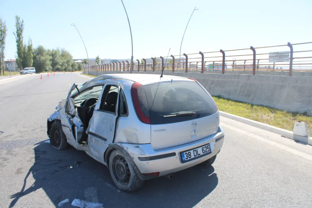 Feci kaza! Hamile kadın ve bebeği kurtarılamadı