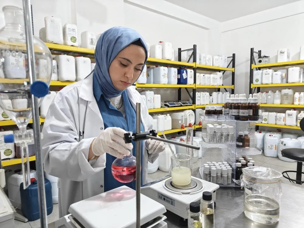 Kadınların emeği kokuya dönüşüyor