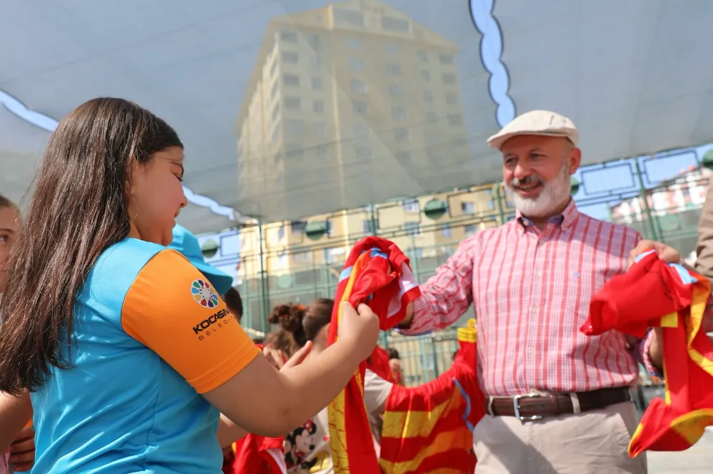 Başkan Çolakbayrakdar, Yaz Okulları