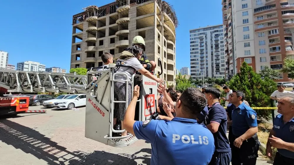 Can pazarının yaşandığı yangın elektrik tesisatından çıkmış