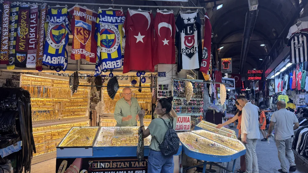 Gurbetçiler tarihi Kapalı Çarşı