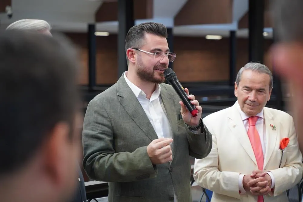 Okandan, ‘Çarşı Melikgazi’yi ziyaret etti