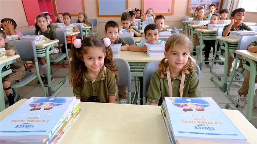 Okul sıralarındaki yolculuk 