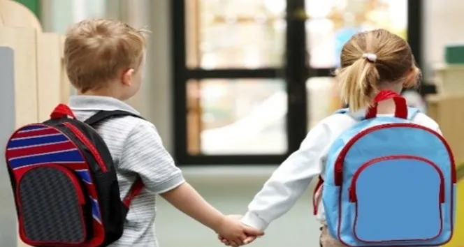 Okul çantası ağır olmamalı!