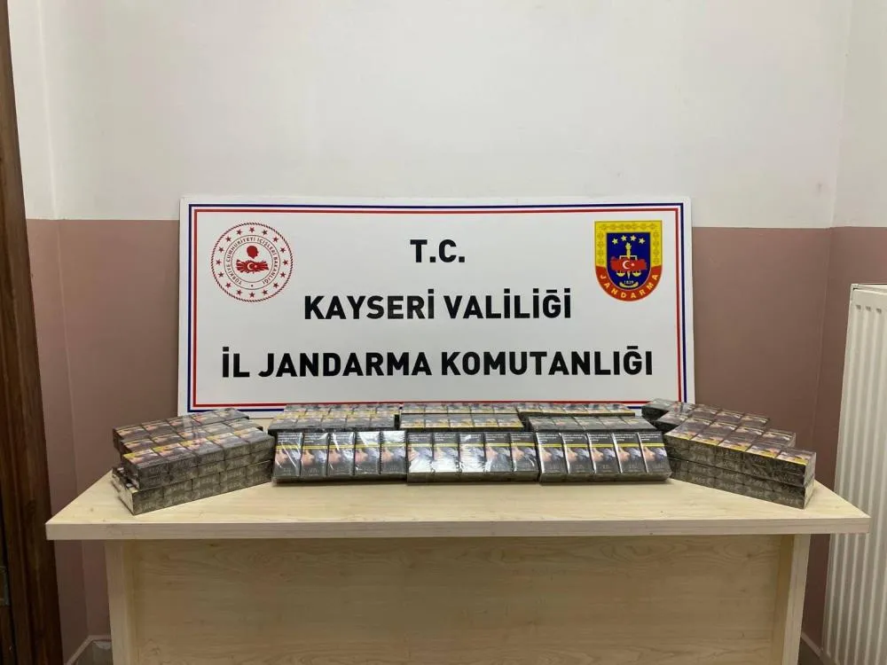 3 farklı tırdan 770 paket kaçak sigara ele geçirildi