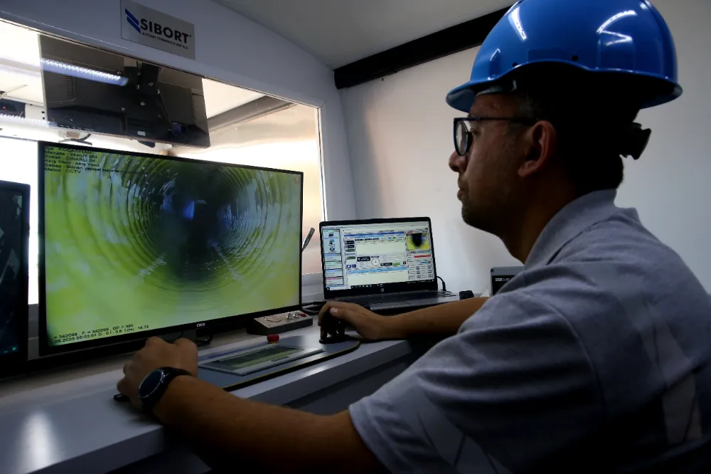 Kanalların arızası teknolojik cihazlarla gideriliyor